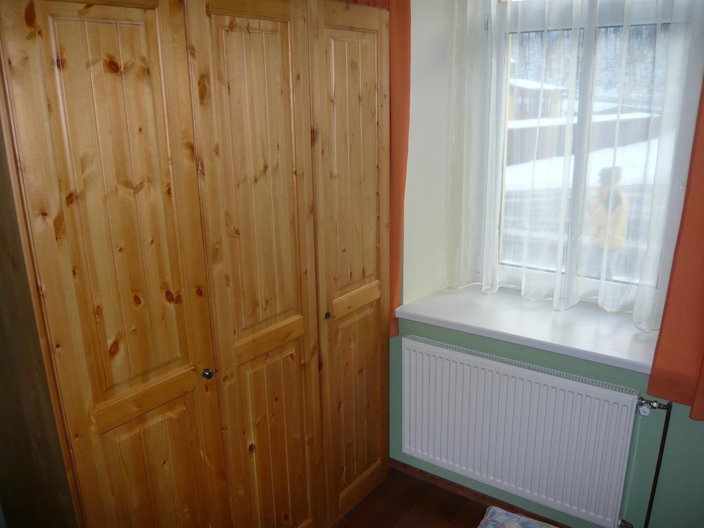 Apartmany Liska Mladé Buky Rum bild