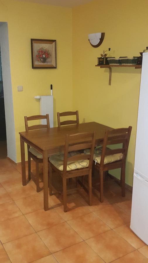 Apartmany Liska Mladé Buky Exteriör bild